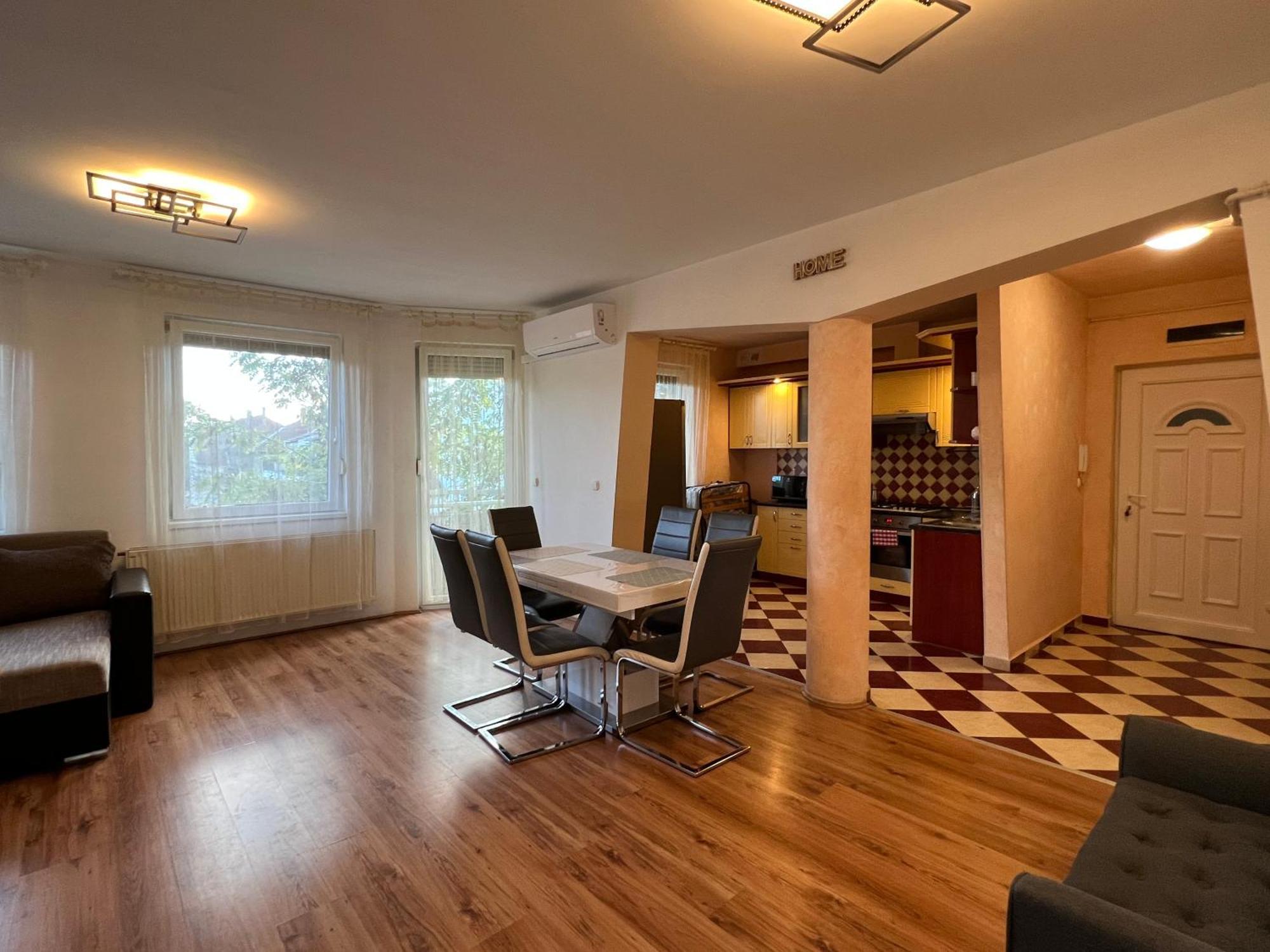 Kristaly Apartman 세게드 외부 사진