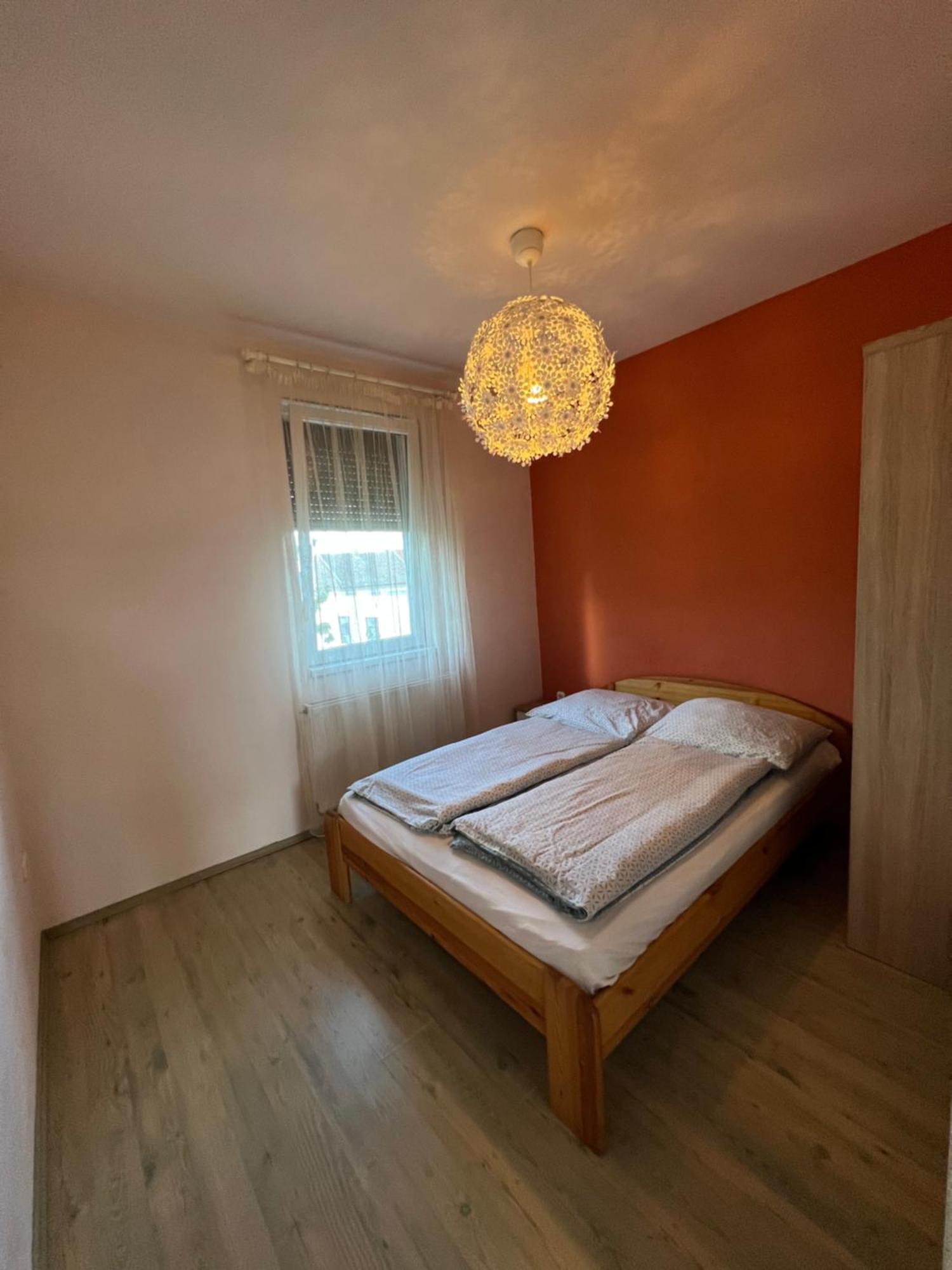 Kristaly Apartman 세게드 외부 사진