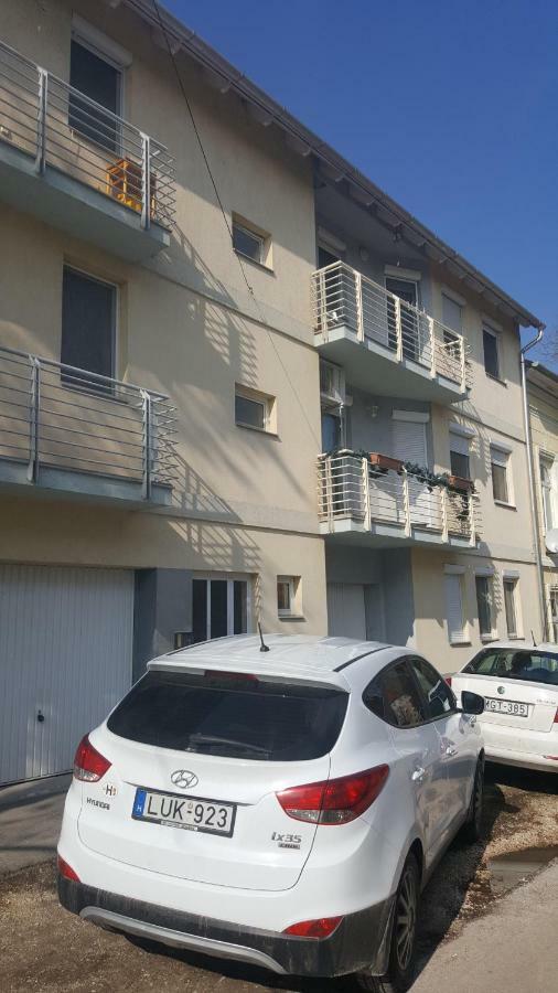 Kristaly Apartman 세게드 외부 사진