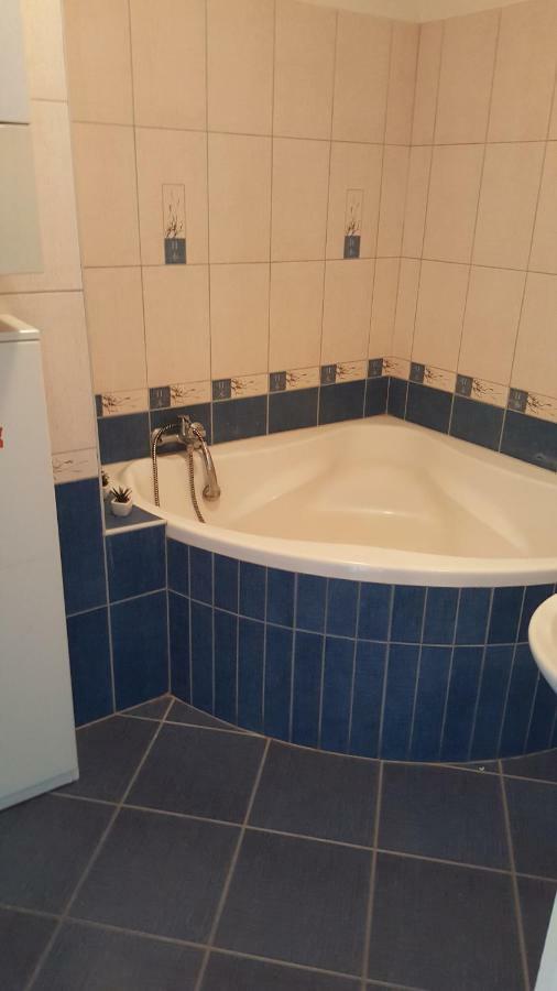 Kristaly Apartman 세게드 외부 사진