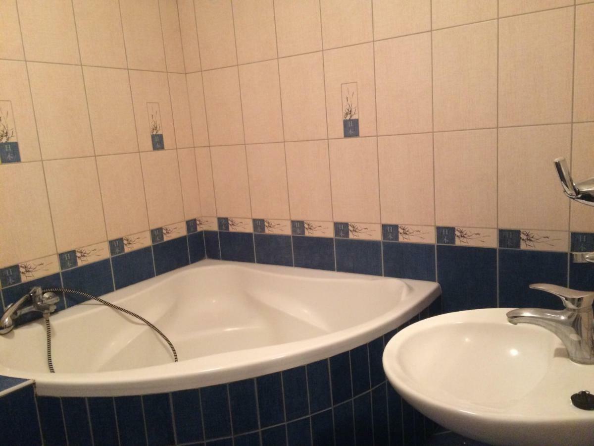Kristaly Apartman 세게드 외부 사진